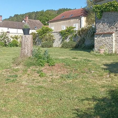 Chez Zaza Bed & Breakfast Stigny Exterior foto